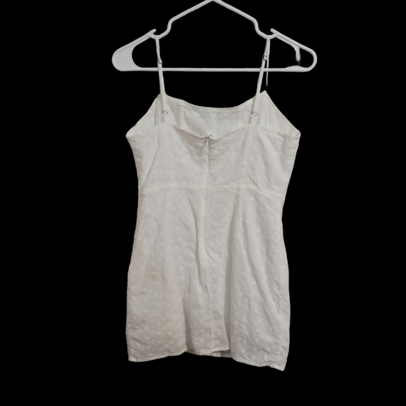 Lottie Moss Eyelet Summer Dress - Picture 2 of 4